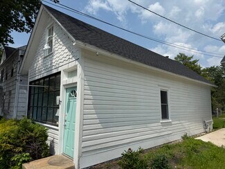 Pennington, NJ undefined - 17 N Main St