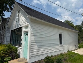 Pennington, NJ Storefront Retail/Office - 17 N Main St