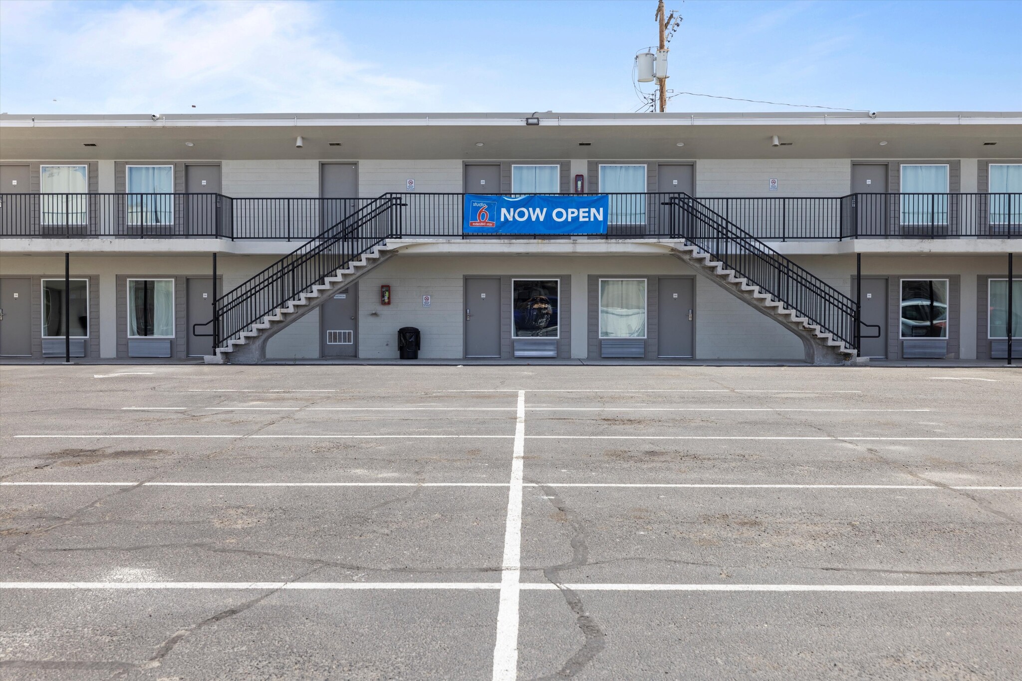 720 W Lewis St, Pasco, WA for Sale