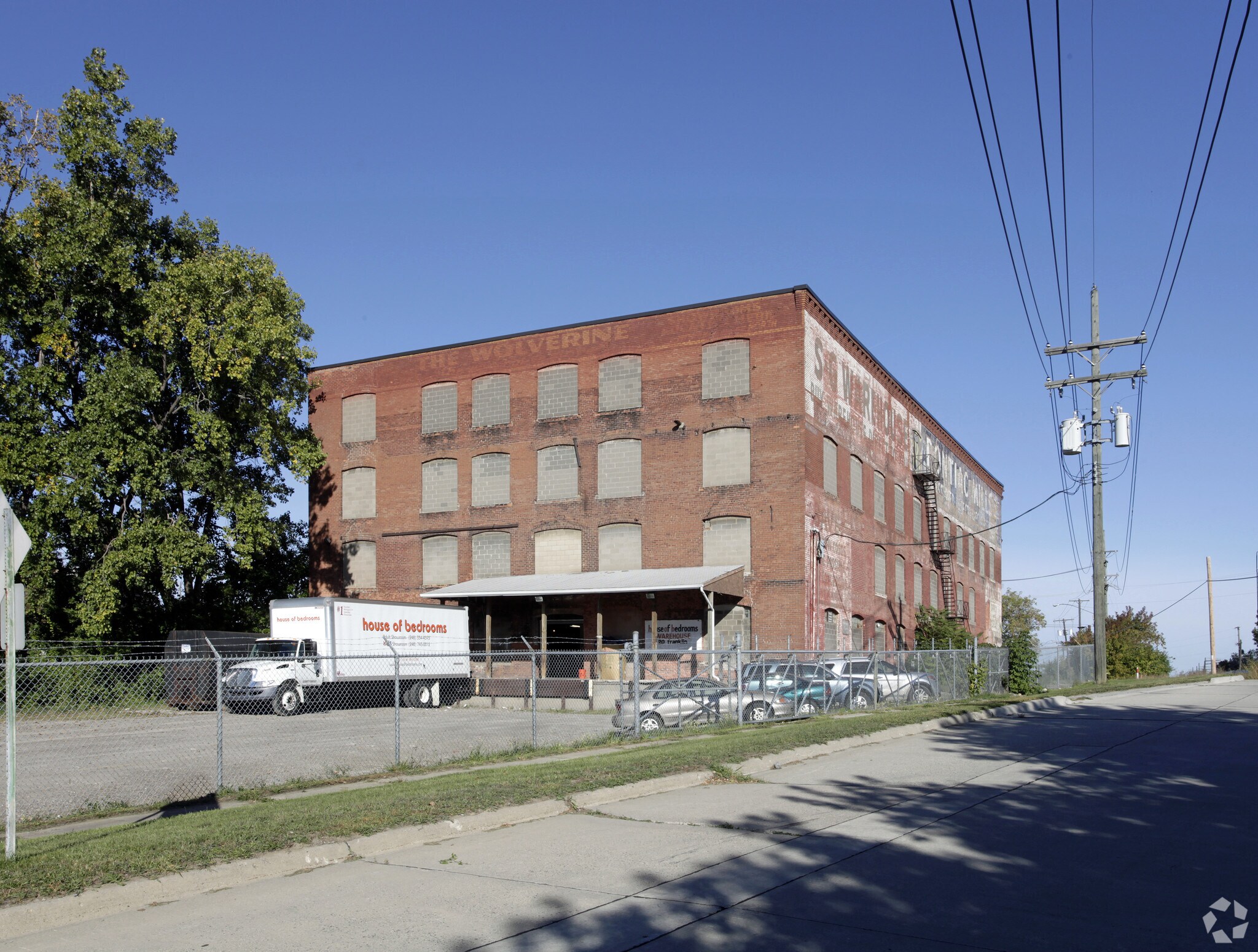 20 Franklin Rd Pontiac, MI 48341 Industrial Property for Sale on