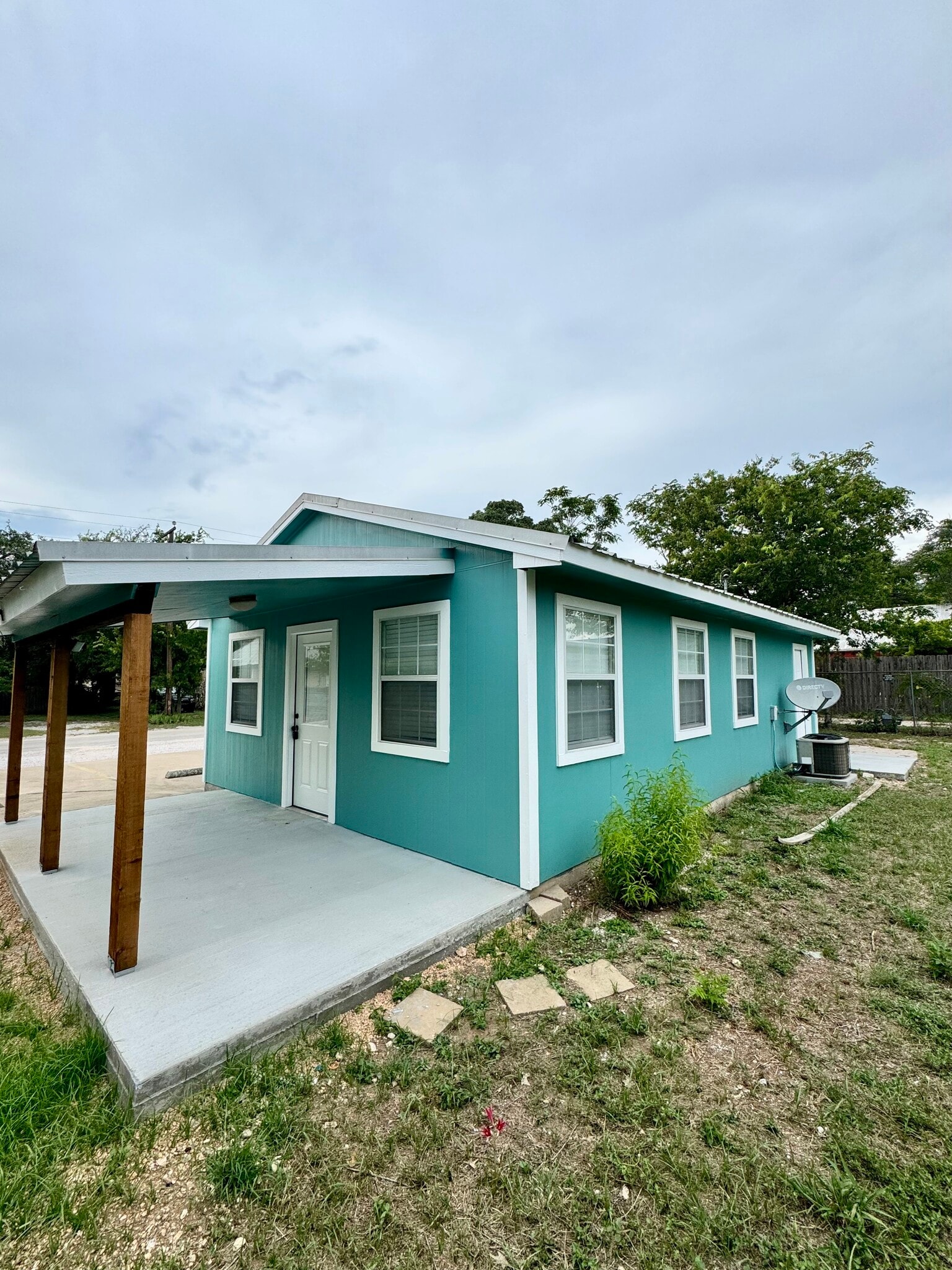 143 N West St, Bertram, TX for Sale
