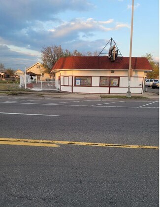 Detroit, MI undefined - 8300 Livernois Ave