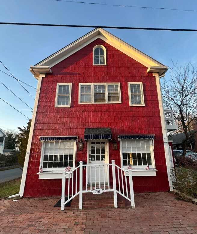 201 Tilghman St, Oxford, MD for Rent