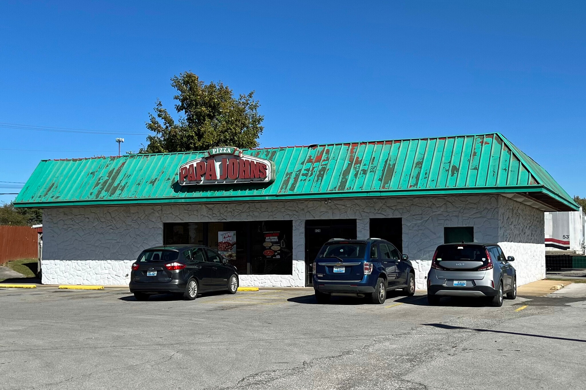 828 N Main St, Franklin, KY for Sale