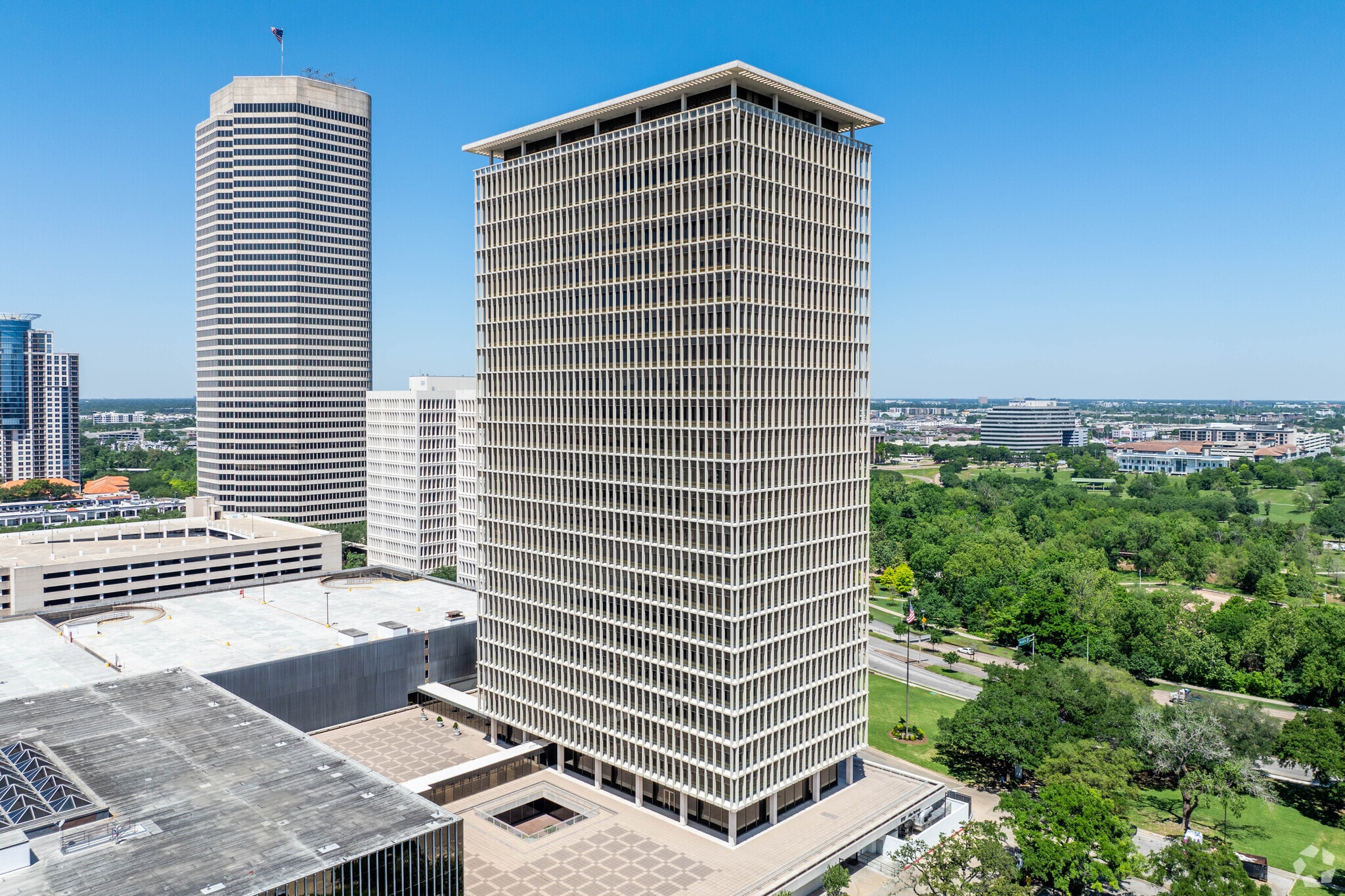 2727 Allen Pky, Houston, TX for Rent