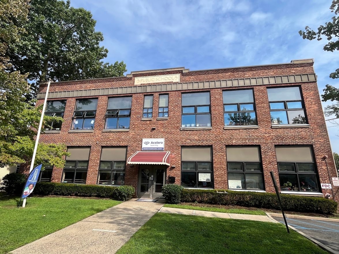 144 Drs James Parker Blvd, Red Bank, NJ for Sale