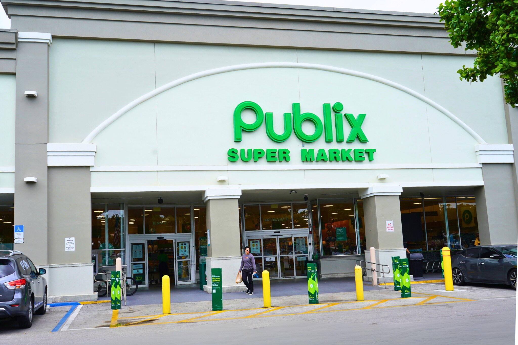 6890 Miramar Pky, Miramar, FL for Rent