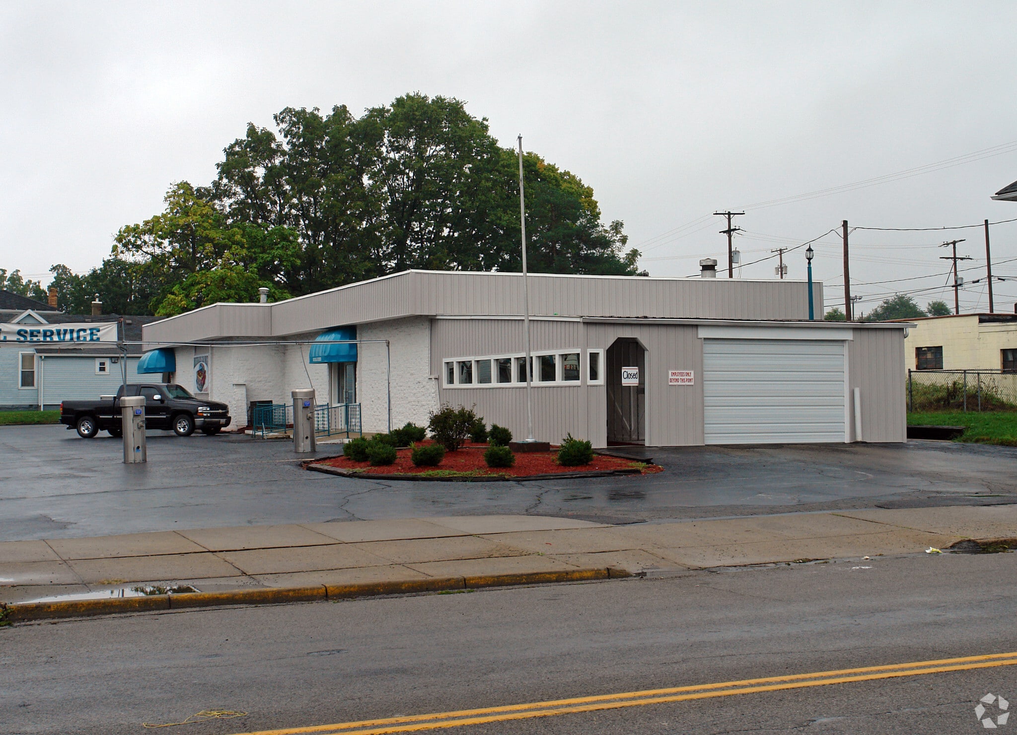 927 W Columbia St, Springfield, OH for Sale