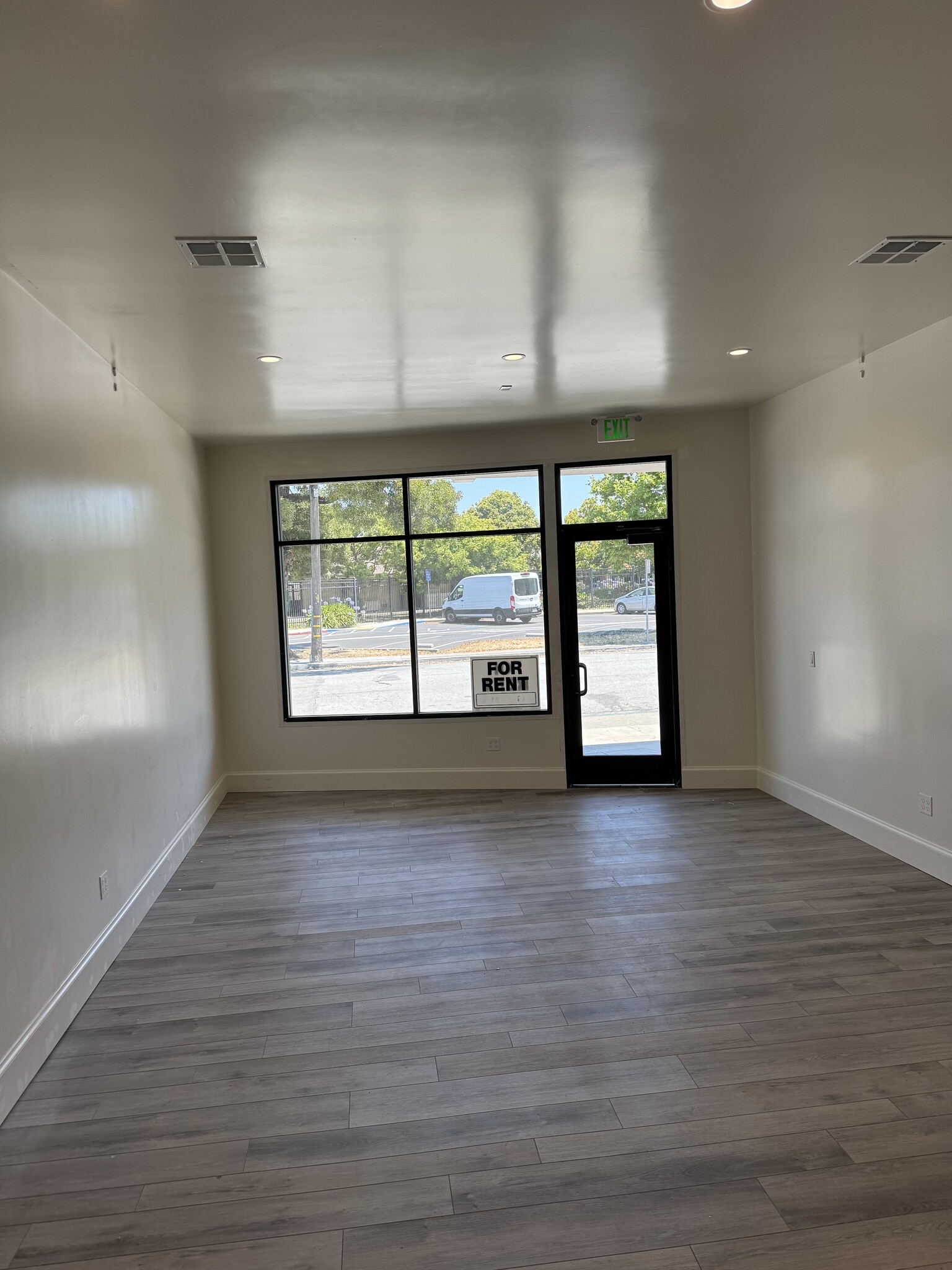 7 N Kingston St, San Mateo, CA for Rent