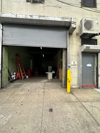 Long Island City, NY Industrial - 3064 Review Ave