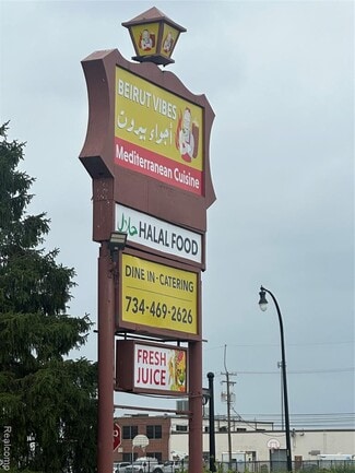 Livonia, MI Retail - 30843 Plymouth Rd