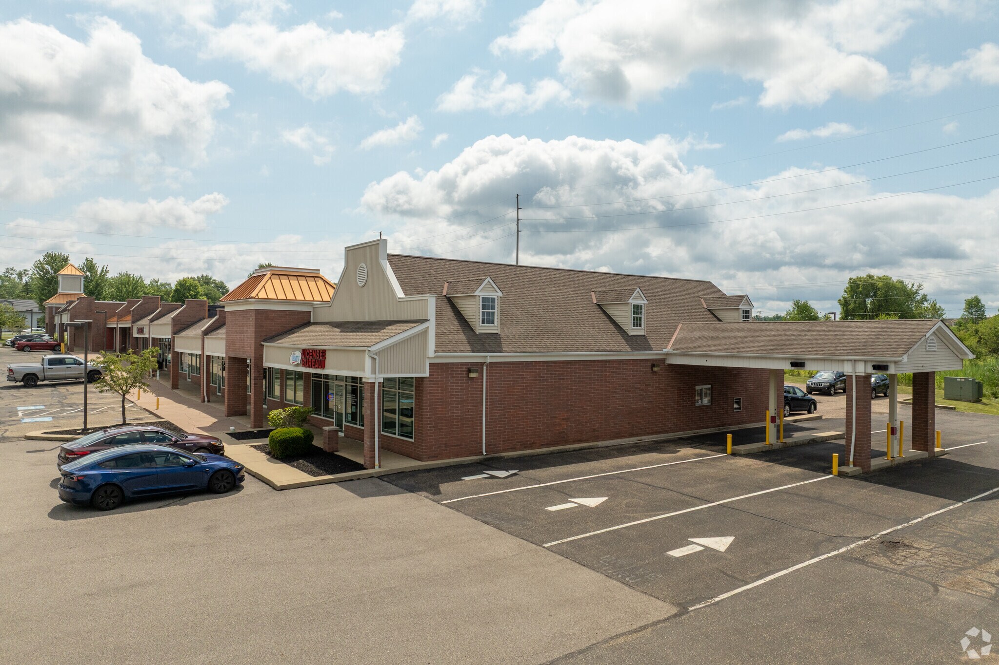 9349-9365 State Route 43, Streetsboro, OH for Rent
