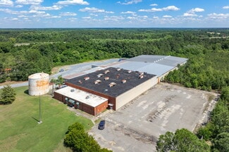 Candor, NC Warehouse - 520 E Main St