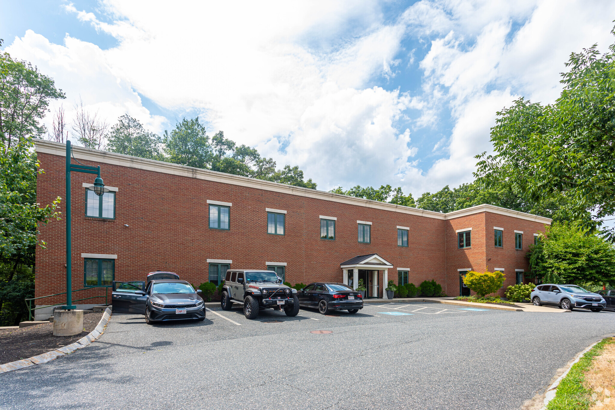 100 Waverly St, Ashland, MA for Rent
