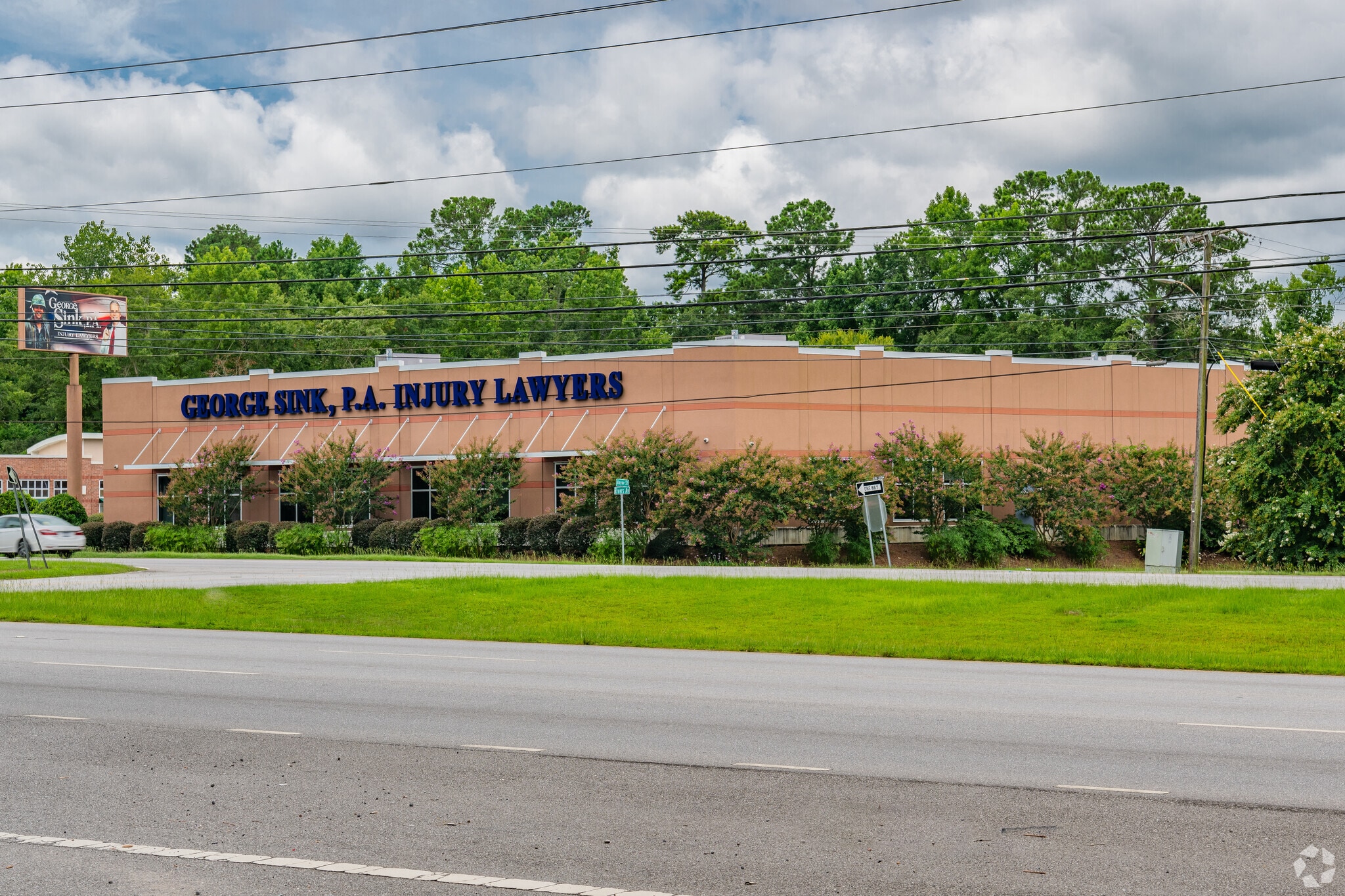 7053 Rivers Ave, Charleston, SC for Sale