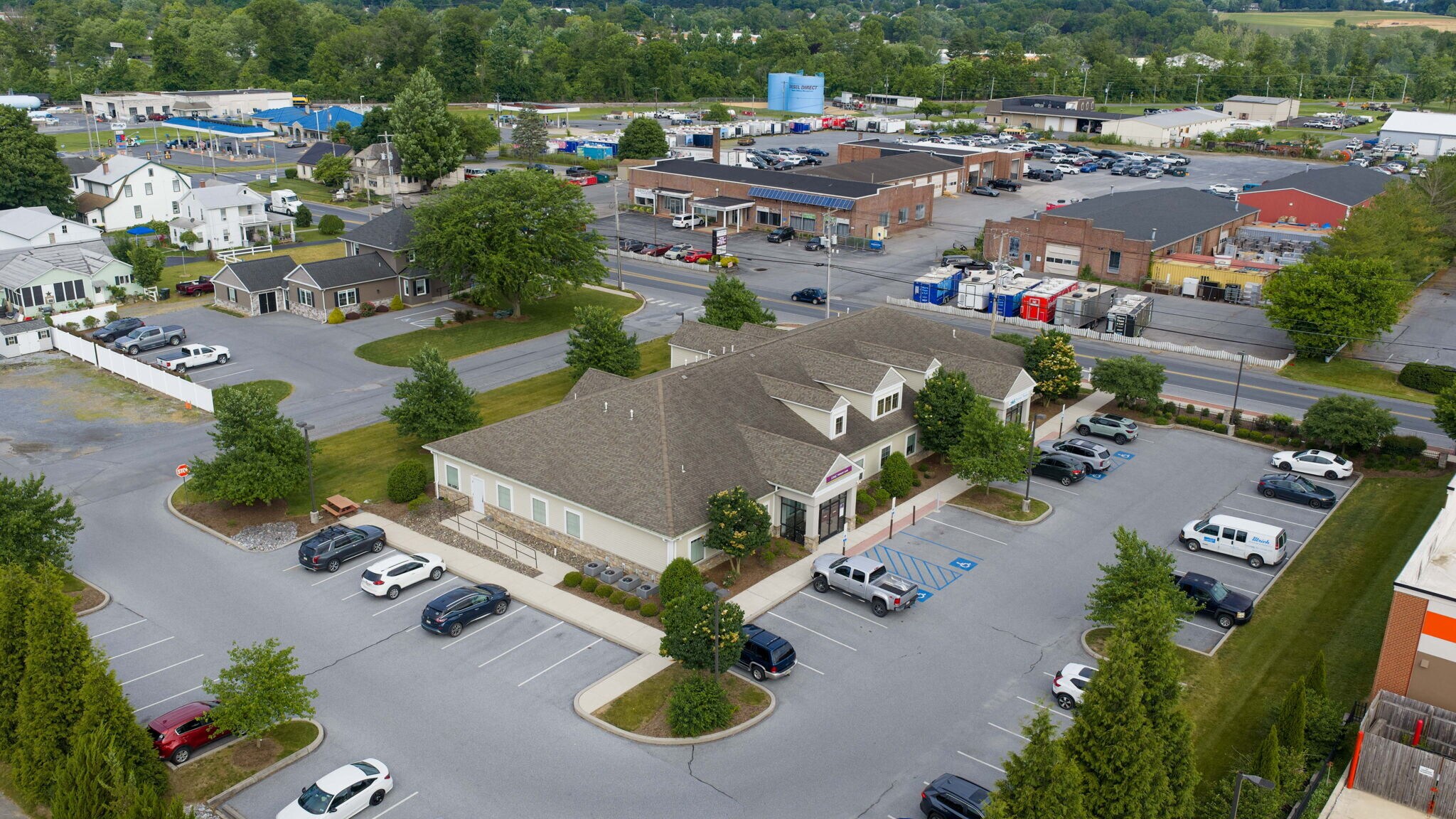 60 Doe Run Rd, Manheim, PA for Rent