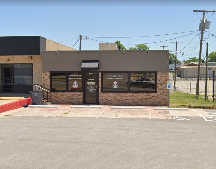 2511 NW Sheridan Rd Lawton, OK 73505 Retail Property for Lease on