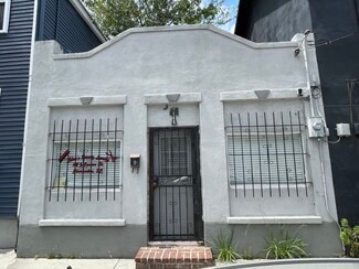 Charleston, SC Storefront Retail/Office - 148 1/2 Cannon St