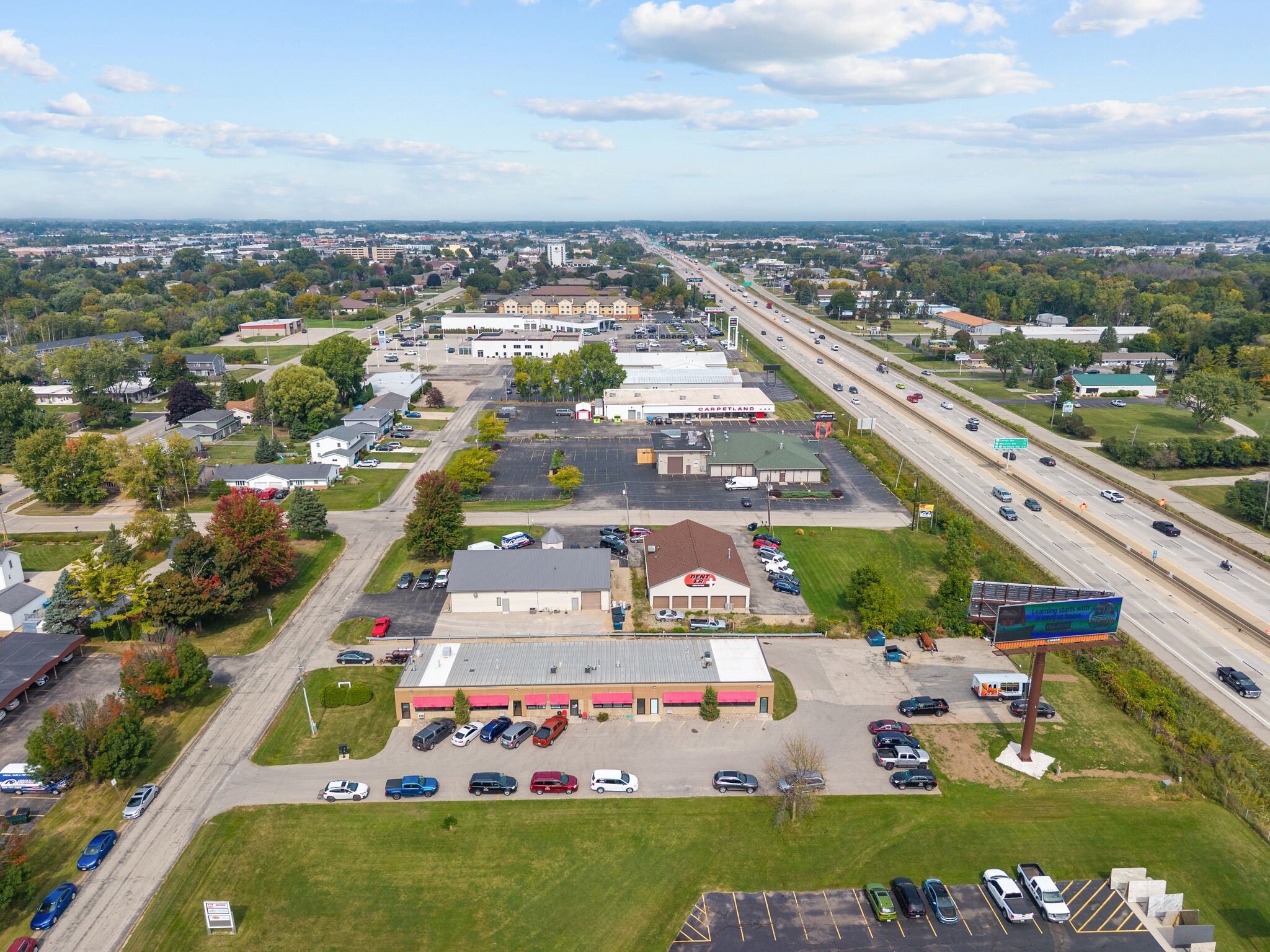 1280 S Van Dyke Rd, Appleton, WI for Rent