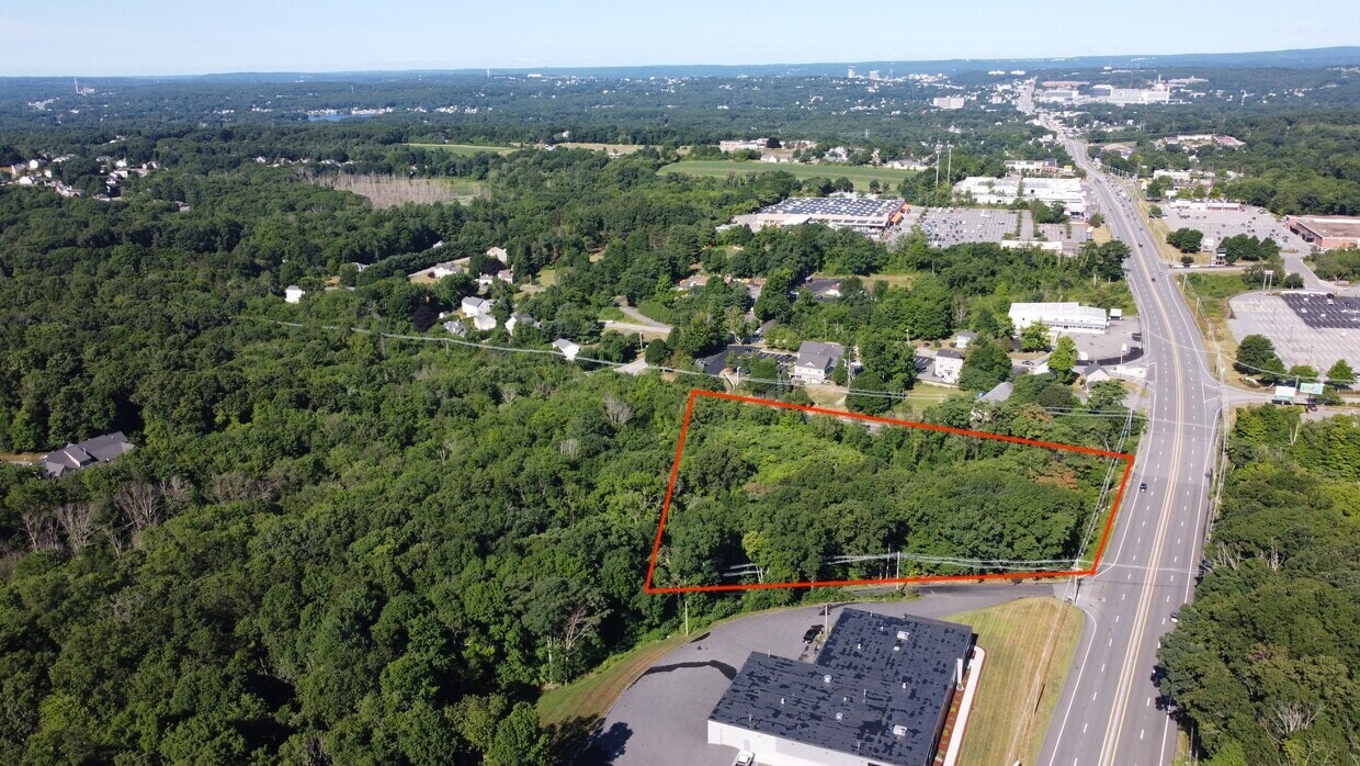 28 Cherry St, Shrewsbury, MA for Sale