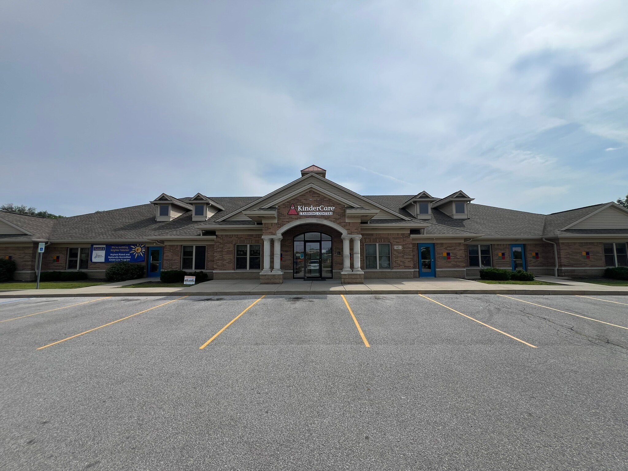 62 Capital Dr, Warsaw, IN for Sale