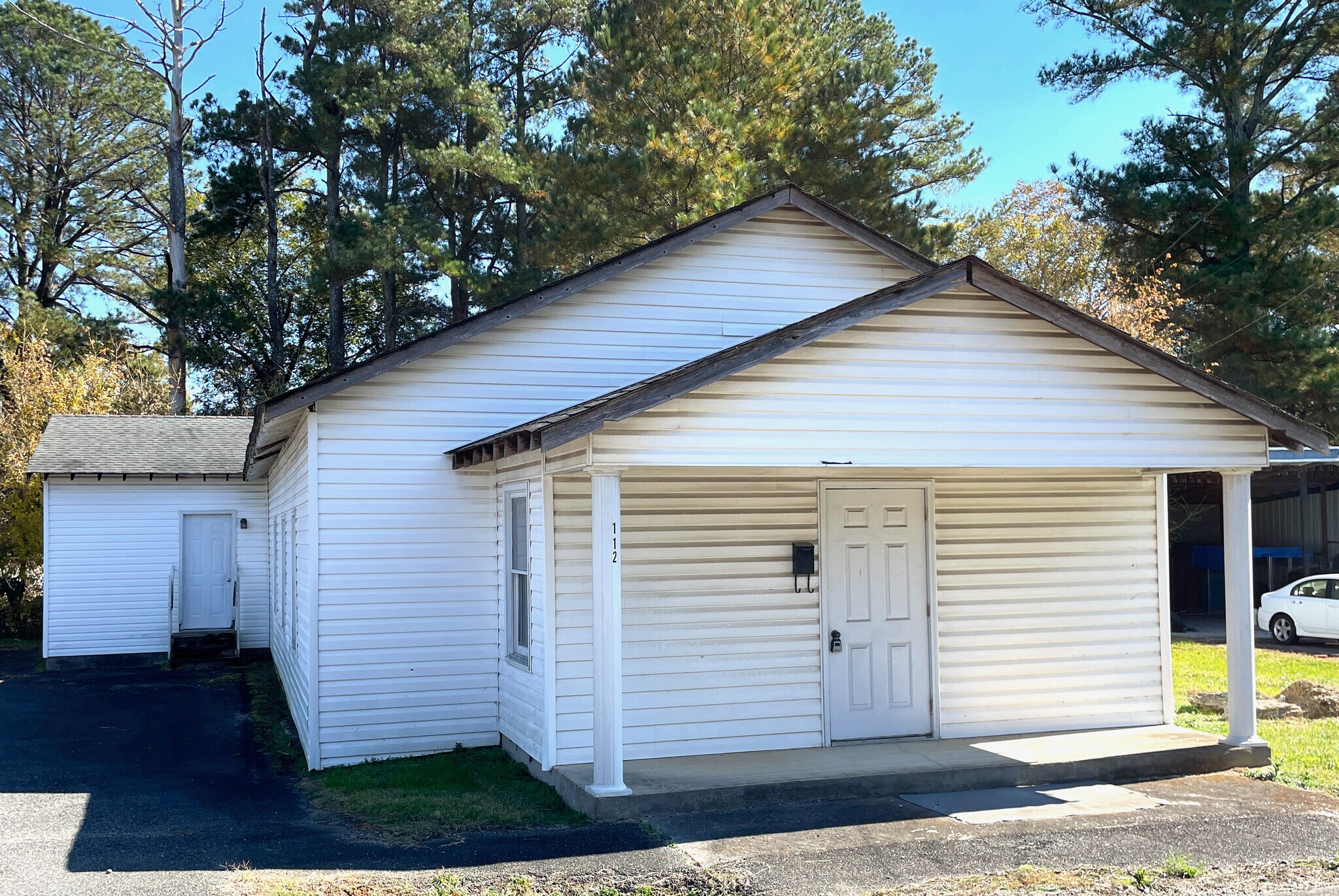 129 Railroad Adairsville, GA 30103 Specialty Property for Lease on