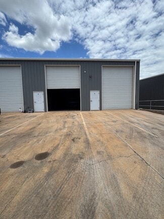 Puunene, HI Industrial - 193 Nopu St St
