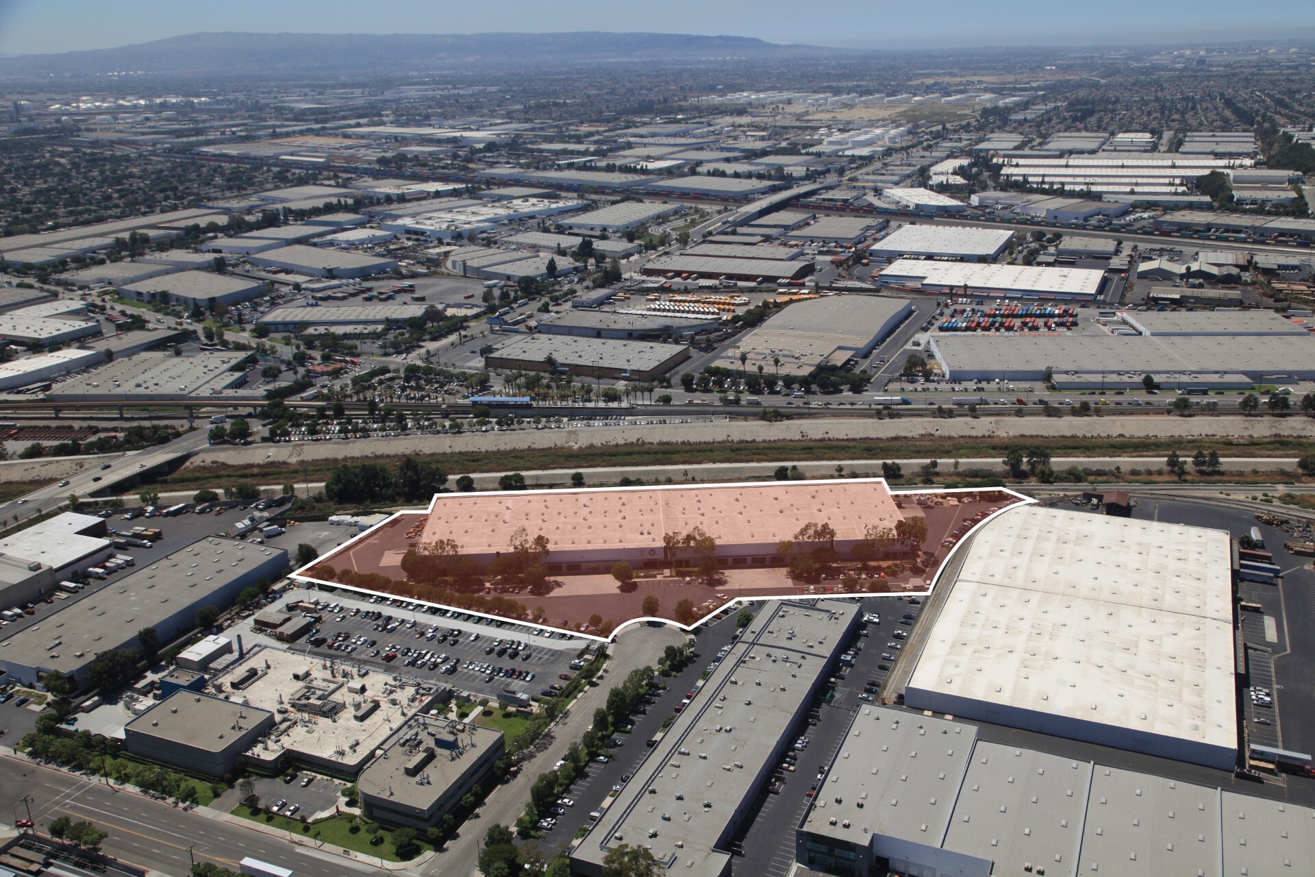 2910 E Pacific Commerce Dr, East Rancho Dominguez, CA for Rent