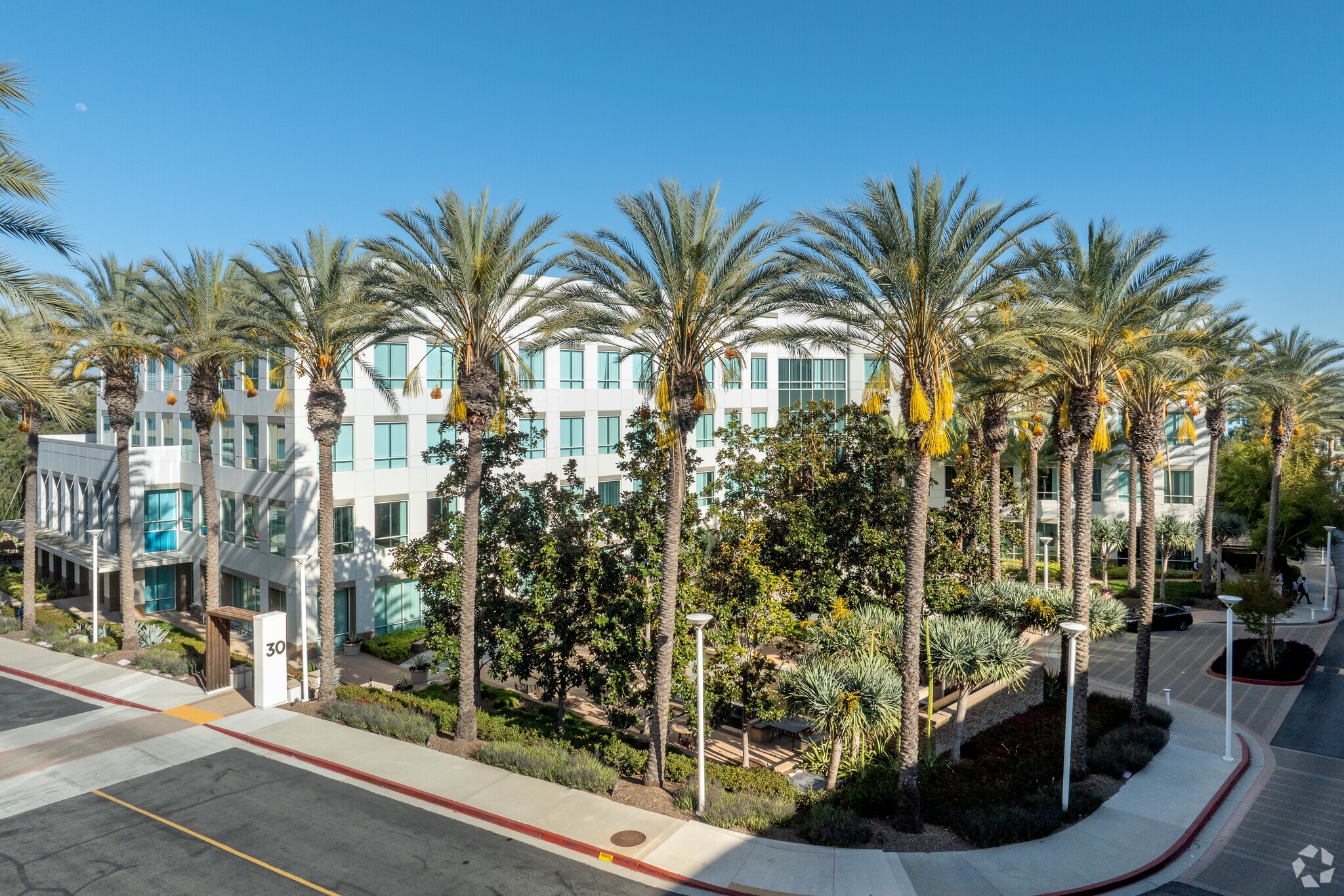 30 Enterprise, Aliso Viejo, CA for Sale