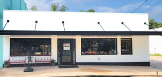 Columbus, TX Storefront Retail/Office - 717 Walnut St