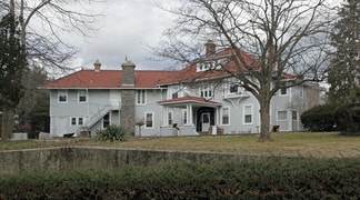 Northport, NY Assisted Livings - 65 Lisa Dr