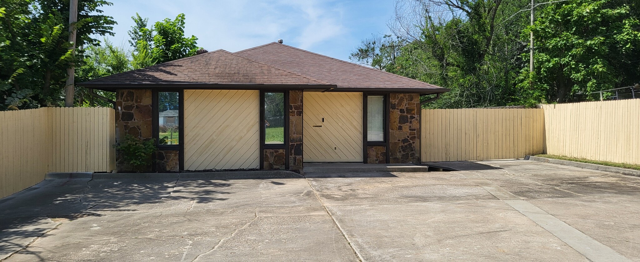 813 E Darrow St, Shawnee, OK for Rent