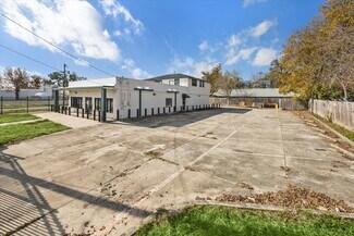 Houston, TX undefined - 4901 Yale St Houston, TX undefined - 4901 Yale St