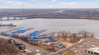 Hudson, WI Commercial - 114 Buckeye St Hudson, WI Commercial - 114 Buckeye St