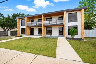 San Antonio, TX Storefront Retail/Office - 900 Basse Rd