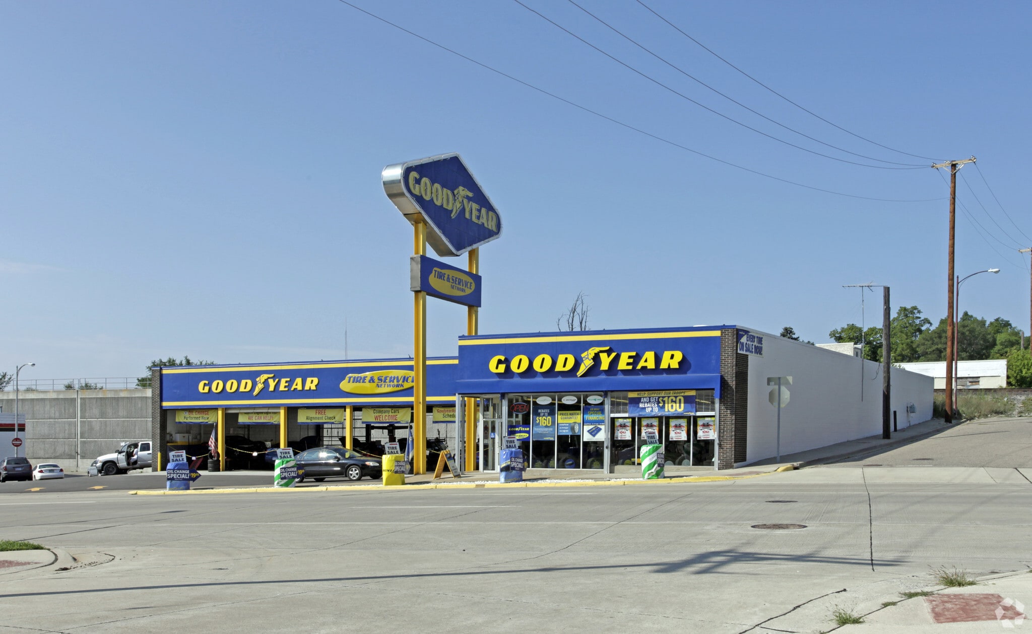 50300 Woodward Ave, Pontiac, MI for Sale