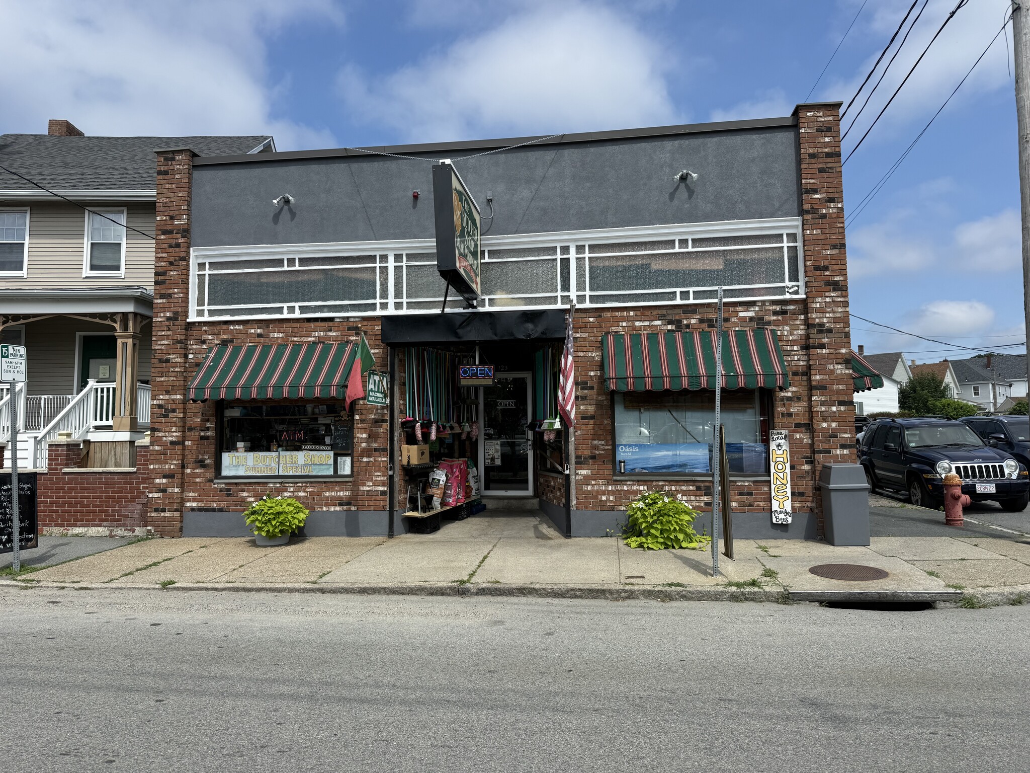127 Dartmouth St, New Bedford, MA for Sale