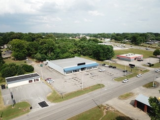Tuscumbia, AL Retail - 1401 Woodmont Dr