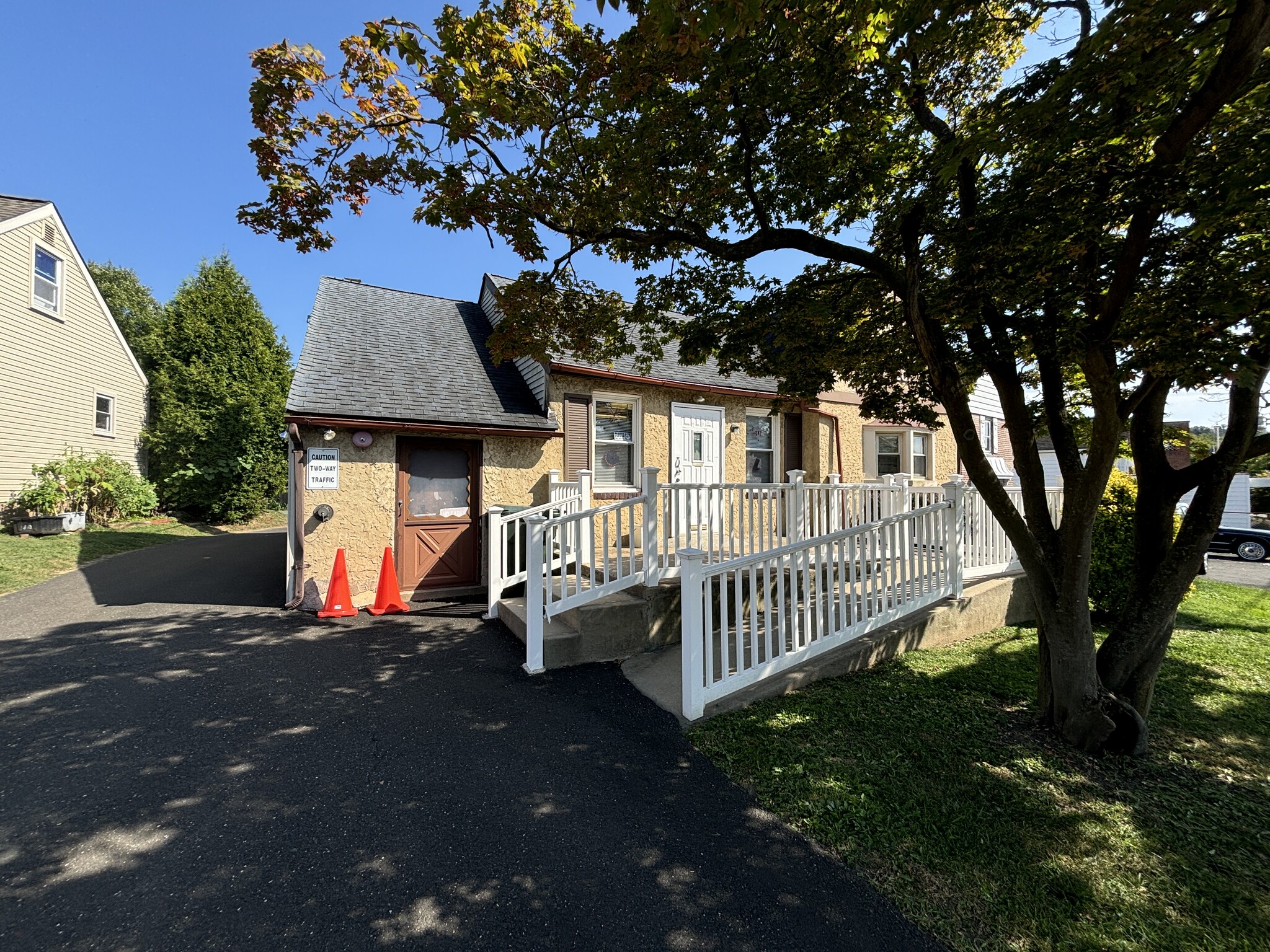 1201 Easton Rd, Roslyn, PA for Sale