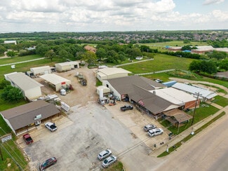 Keller, TX Storefront Retail/Residential - 700 N Main St