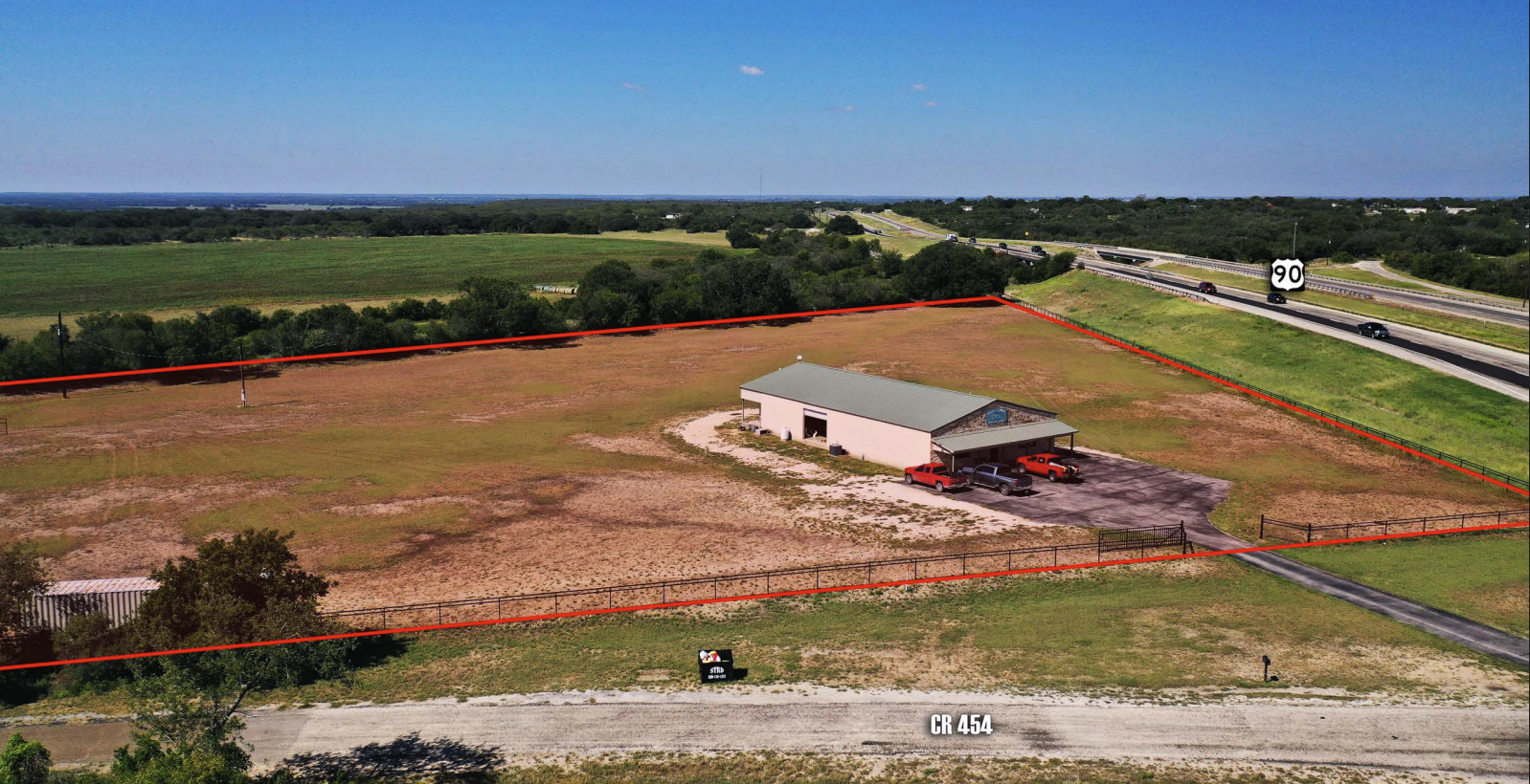 2518 County Road 454, Hondo, TX for Sale