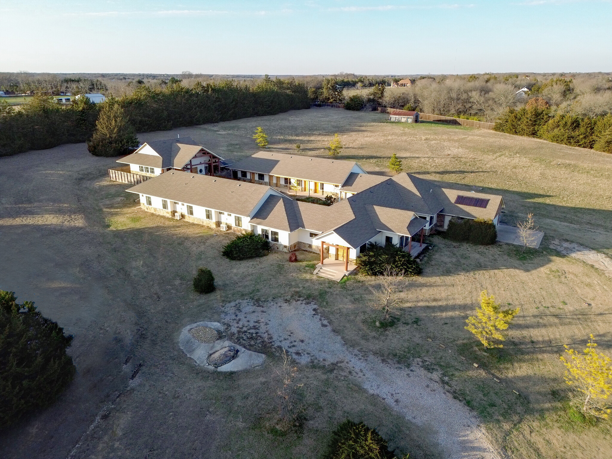 172 Burks Rd, Whitewright, TX for Sale