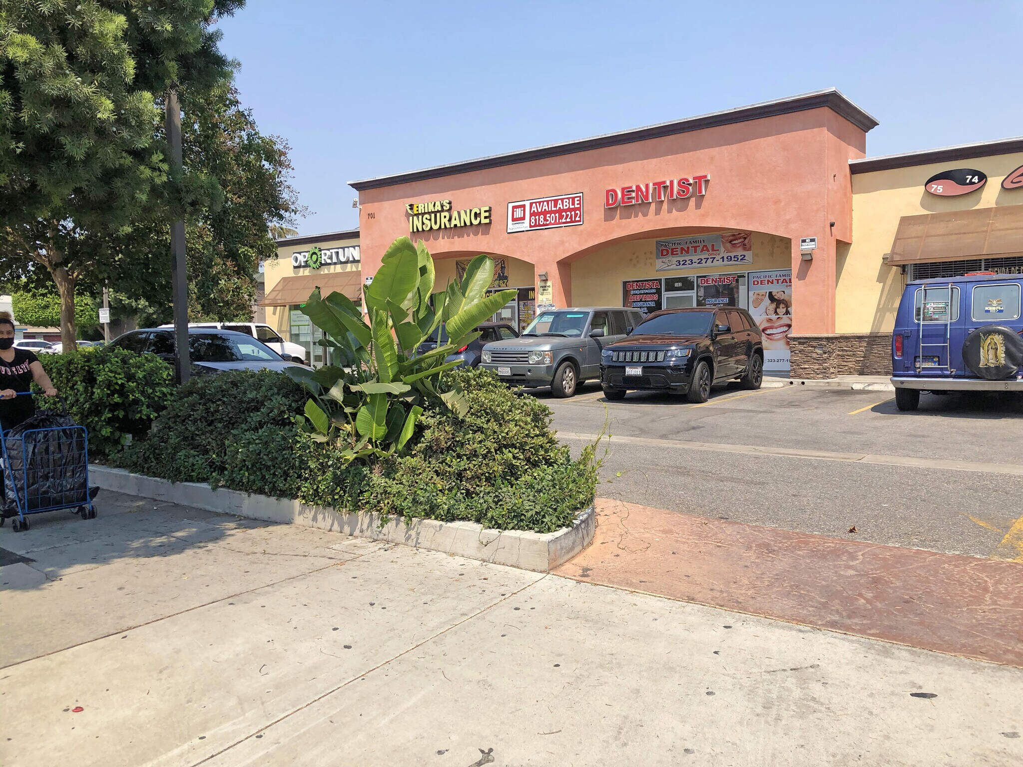 2701 E Gage Ave Huntington Park, CA 90255 Shopping Center Property