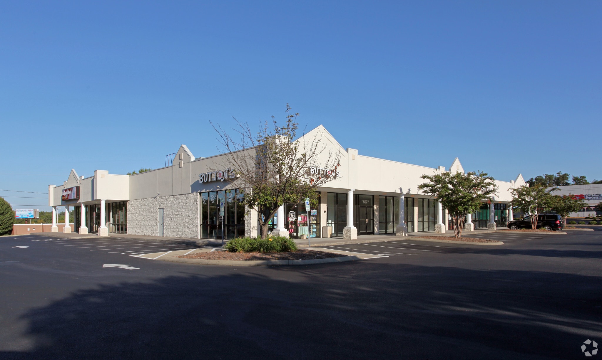 5059 Country Club Rd, Winston-Salem, NC for Rent