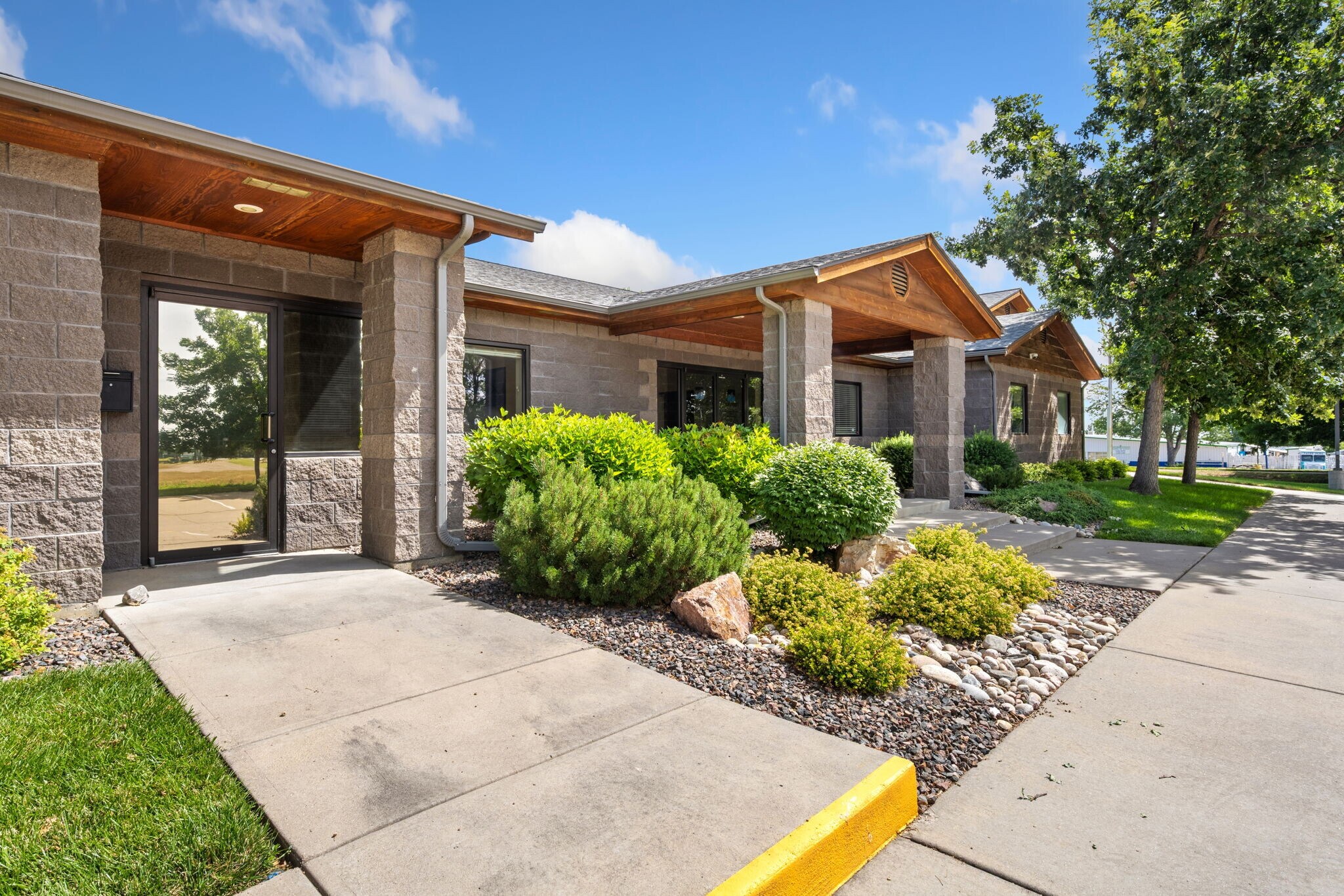 5110 Granite St, Loveland, CO for Sale