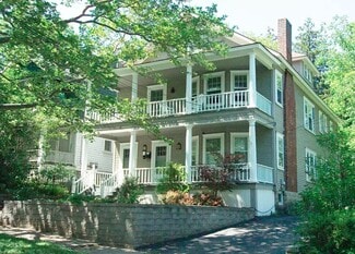 28-BEDS NEAR SYRACUSE UNIVERSITY 28-BEDS NEAR SYRACUSE UNIVERSITY