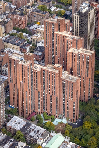 New York, NY Office/Retail - 1619 3rd Ave