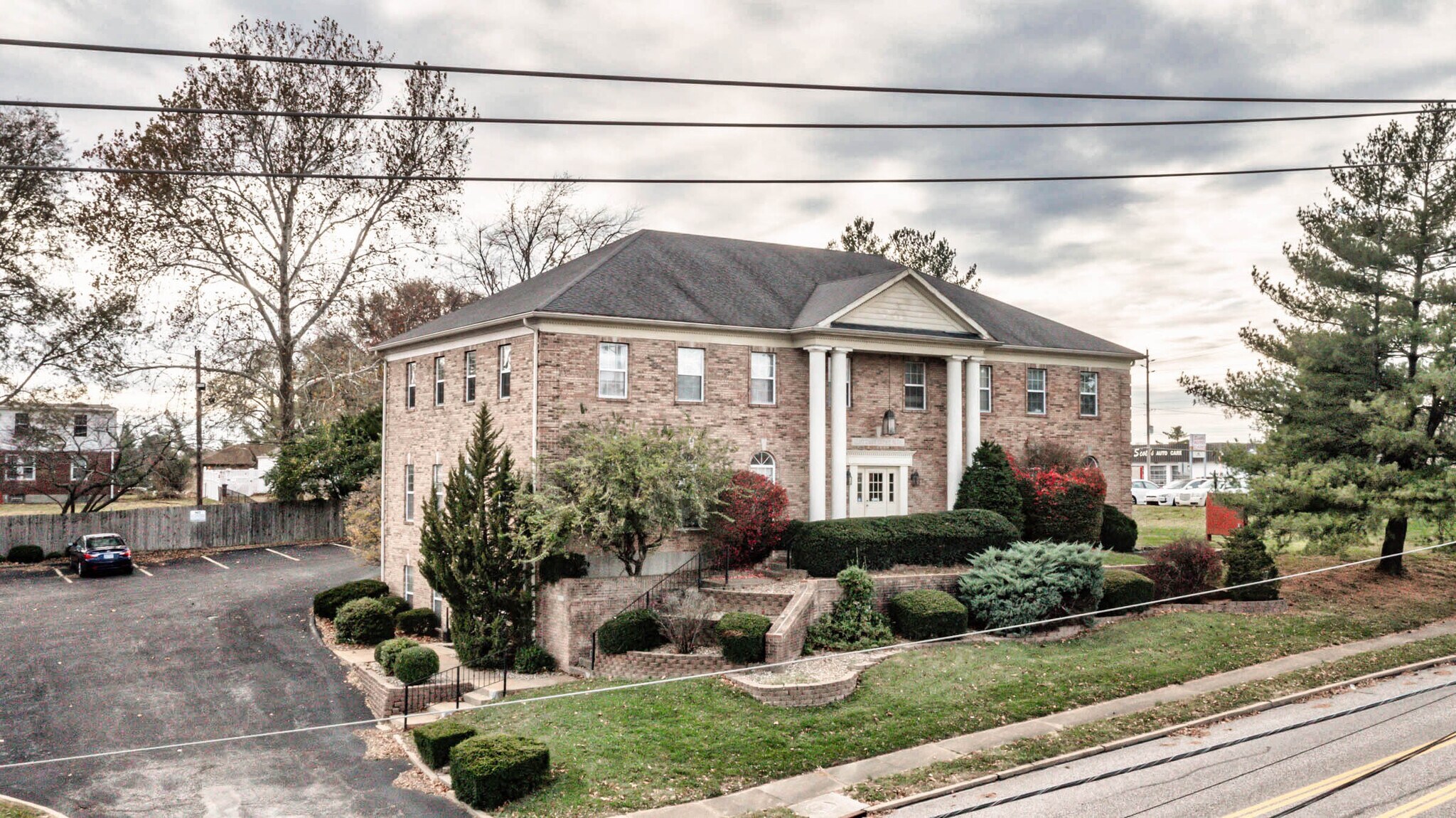 116 Cliff Cave Rd, Saint Louis, MO for Rent