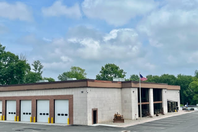 23 Commerce Rd, Newtown, CT for Rent