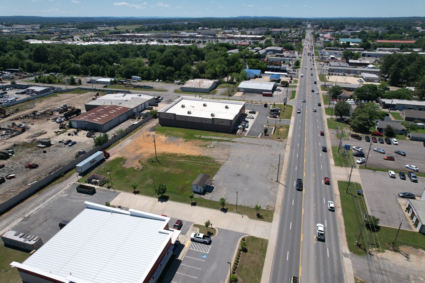 1505 E Oak St, Conway, AR for Sale